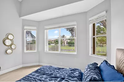 8049 Via Bolzano, Greenacres, FL 33467 - Photo 19
