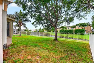 8049 Via Bolzano, Lake Worth, FL 33467 - Photo 37