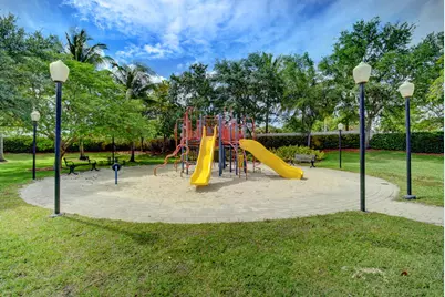 8049 Via Bolzano, Lake Worth, FL 33467 - Photo 61