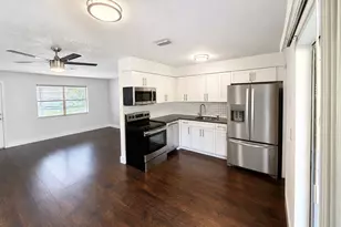 2821 Duke Ln, Delray Beach, FL 33445 - Photo 11