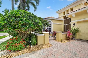 1848 Via Castello, Wellington, FL 33411 - Photo 3