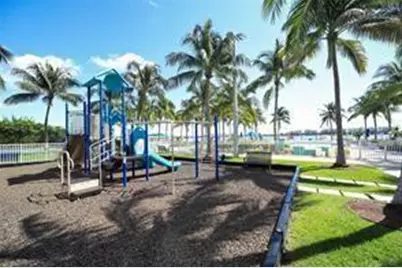 2101 Brickell Avenue #504, Miami, FL 33129 - Photo 15