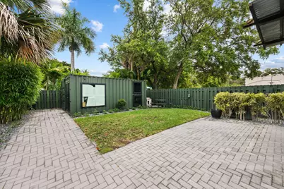 602 SW 12th Avenue, Fort Lauderdale, FL 33312 - Photo 15