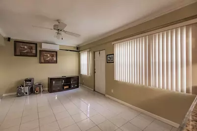 [Address not provided], Lauderdale Lakes, FL 33309 - Photo 9