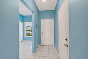 6374 Park Lake Cir, Boynton Beach, FL 33437 - Photo 5