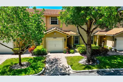 6374 Park Lake Circle, Boynton Beach, FL 33437 - Photo 1