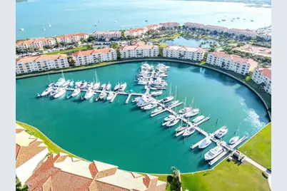 35 Harbour Isle Drive W #202, Fort Pierce, FL 34949 - Photo 5