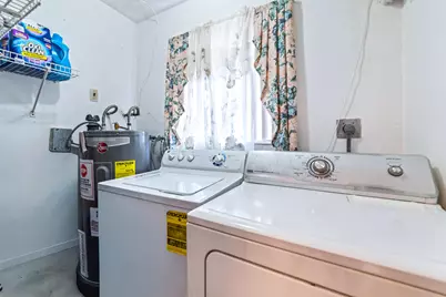 4460 NW 3rd Place, Plantation, FL 33317 - Photo 17