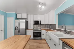 3861 NW 1st Dr, Deerfield Beach, FL 33442 - Photo 5