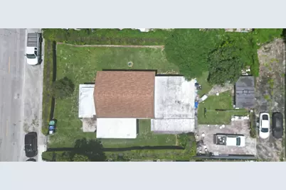 2466 NW 91st Street, Miami, FL 33147 - Photo 5