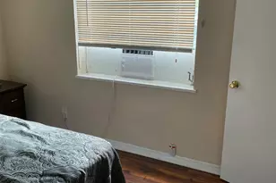 2466 NW 91st St, Miami, FL 33147 - Photo 3