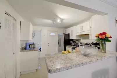 3777 NW 78th Avenue #10d, Hollywood, FL 33024 - Photo 1