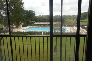 7286 Huntington Ln, Delray Beach, FL 33446 - Photo 1