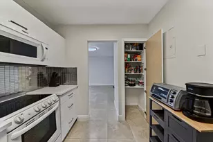 9 NE 19th Ct, Wilton Manors, FL 33305 - Photo 7