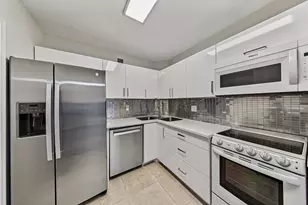 9 NE 19th Ct, Wilton Manors, FL 33305 - Photo 5