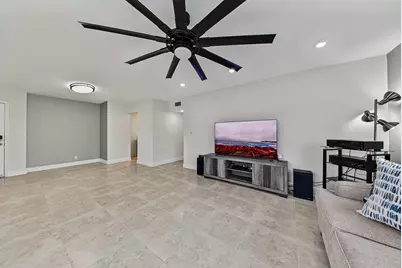 9 NE 19th Court #C112, Wilton Manors, FL 33305 - Photo 17