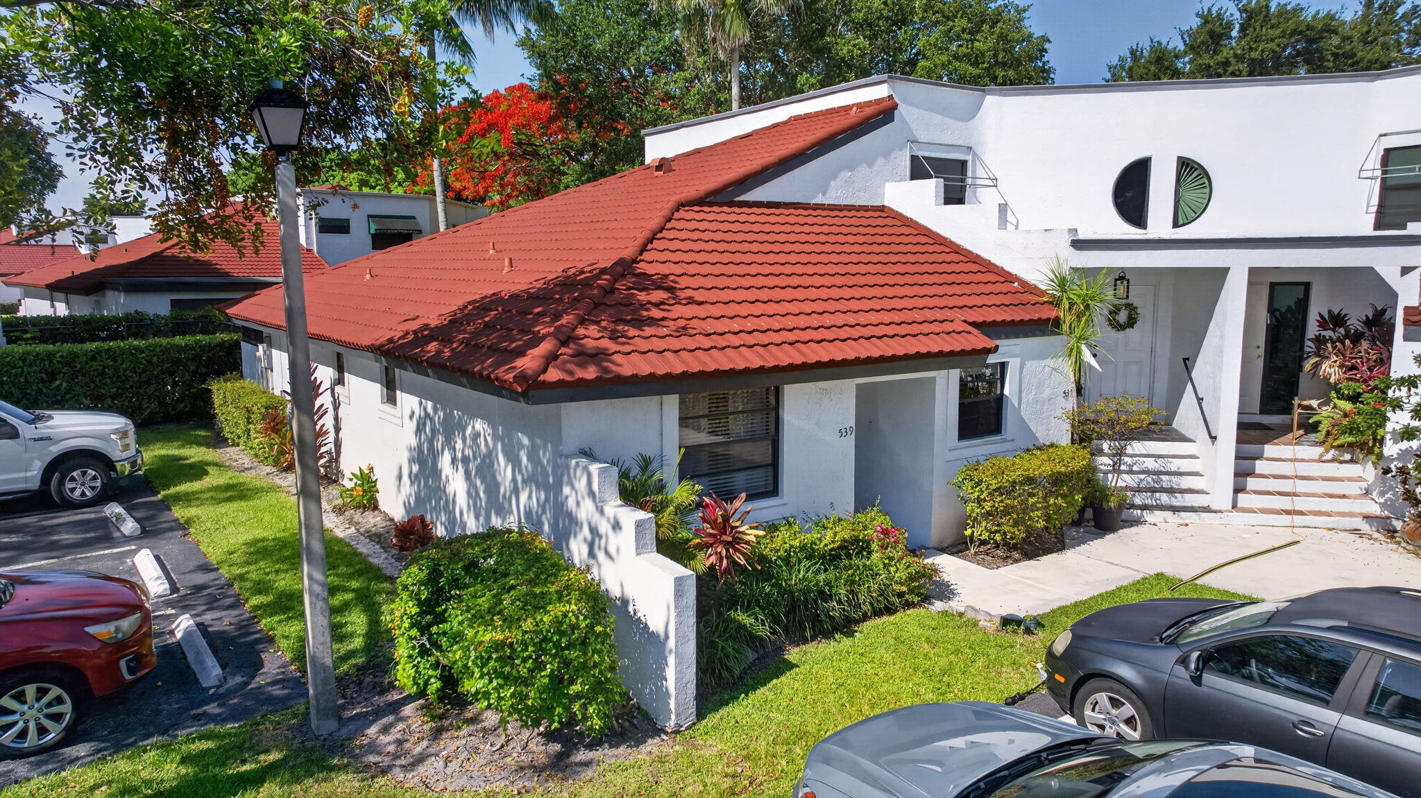 539 NW 36th Ave main architectural view