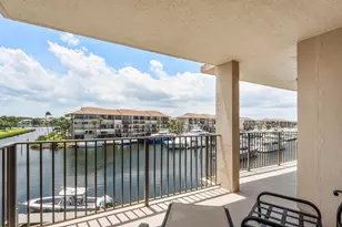 1301 Seafarer Cir, Jupiter, FL 33477 - Photo 25