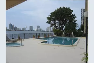 17500 N Bay Road #S508, Sunny Isles Beach, FL 33160 - Photo 17