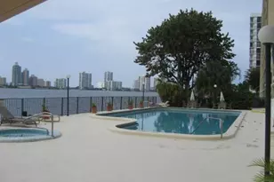 17500 N Bay Rd, Sunny Isles Beach, FL 33160 - Photo 17