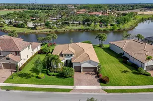 532 Sonoma Isles Cir, Jupiter, FL 33478 - Photo 5