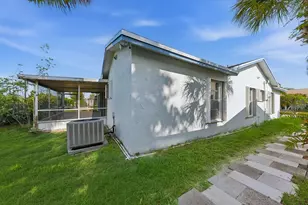 7198 E Pine Forest Cir Circle E, Lake Worth, FL 33467 - Photo 35