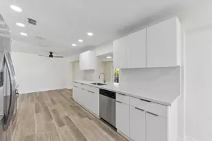 7198 E Pine Forest Cir Circle E, Lake Worth, FL 33467 - Photo 15