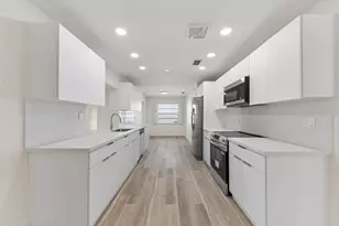 7198 E Pine Forest Cir Circle E, Lake Worth, FL 33467 - Photo 11