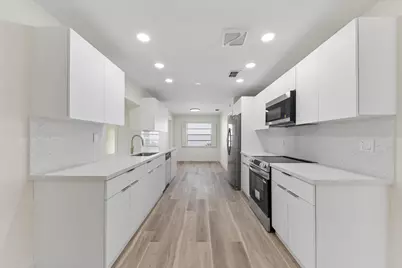 7198 E Pine Forest Cir Circle E, Lake Worth, FL 33467 - Photo 11