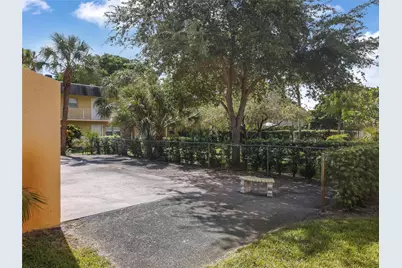 5186 NE 6th Avenue #710, Oakland Park, FL 33334 - Photo 37