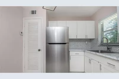 5186 NE 6th Avenue #710, Oakland Park, FL 33334 - Photo 11