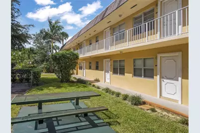 5186 NE 6th Avenue #710, Oakland Park, FL 33334 - Photo 7