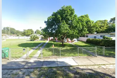 2467 NW 90th Street, Miami, FL 33147 - Photo 3