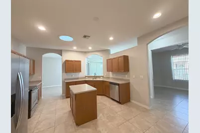 434 N Tangerine Square SW, Vero Beach, FL 32968 - Photo 7