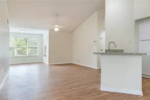 417 Vista Isles Dr, Sunrise, FL 33325 - Photo 9