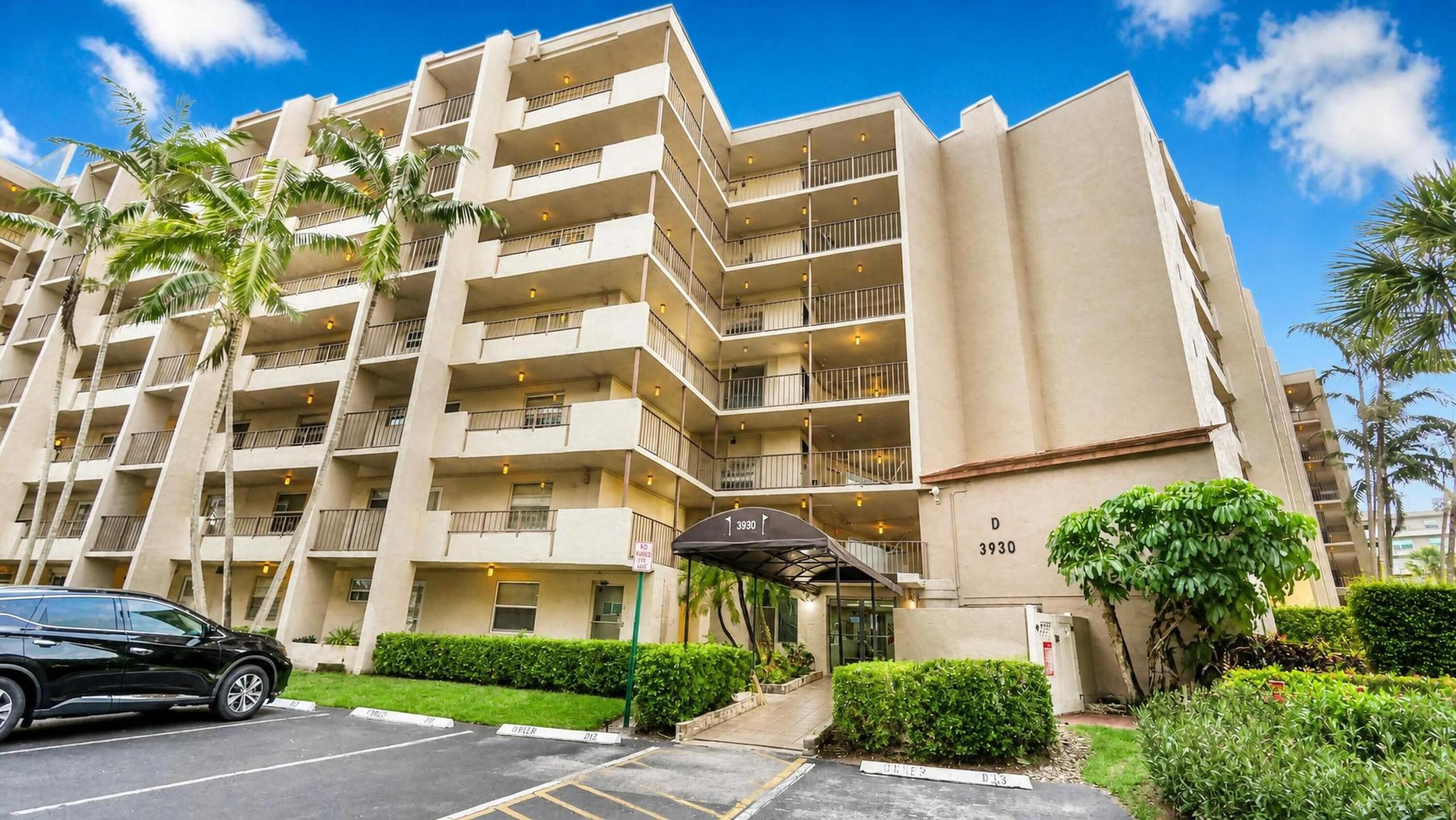 3930 Inverrary Blvd #303 - 3930 Inverrary Blvd #303, Lauderhill, FL 33319 Luxury Property | Jose Angel Pina