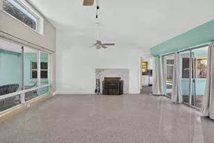 2110 NE 4th Ave, Boca Raton, FL 33431 - Photo 7