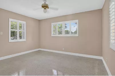 2110 NE 4th Avenue, Boca Raton, FL 33431 - Photo 23