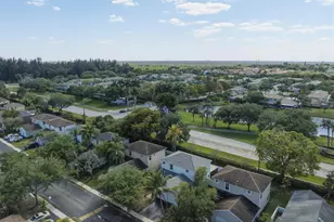 310 NW 207th Way, Pembroke Pines, FL 33029 - Photo 13