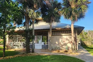 8253 Sand Pine Cir, Port Saint Lucie, FL 34952 - Photo 45