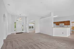 8253 Sand Pine Cir, Port Saint Lucie, FL 34952 - Photo 13