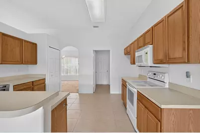 8253 Sand Pine Circle, Port Saint Lucie, FL 34952 - Photo 19