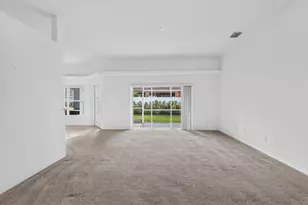 8253 Sand Pine Cir, Port Saint Lucie, FL 34952 - Photo 9
