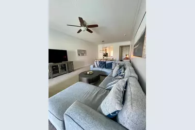 18 Harbour Isle Drive W #203, Fort Pierce, FL 34949 - Photo 7