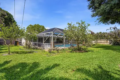 1095 NE Tuxedo Terrace, Jensen Beach, FL 34957 - Photo 39