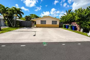 719 SW 7th St, Hallandale Beach, FL 33009 - Photo 1