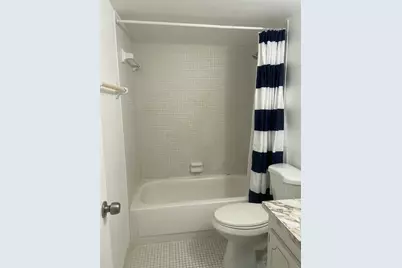 500 Village Green Circle W #302, Palm Springs, FL 33461 - Photo 7