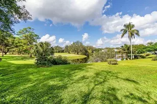 3503 Oaks Way, Pompano Beach, FL 33069 - Photo 5