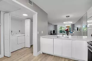 3503 Oaks Way, Pompano Beach, FL 33069 - Photo 15