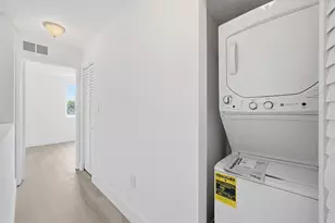 3832 NW 90th Ave, Sunrise, FL 33351 - Photo 15